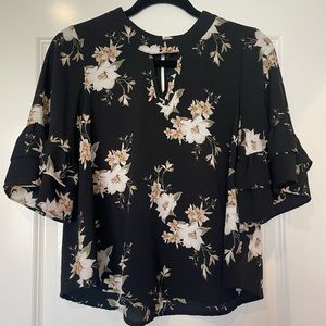 Floral Ruffle sleeve top